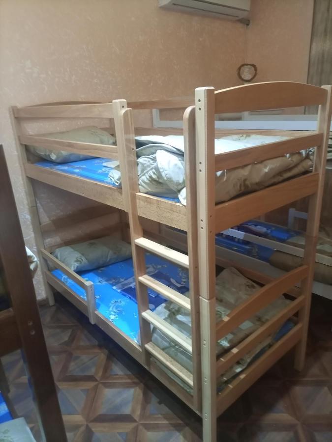 Hero Hostel Ереван Экстерьер фото